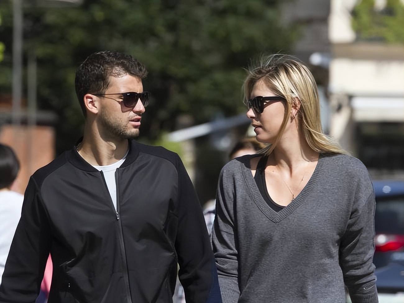 开云·体育官网-DWG带队取胜！，莎拉波娃重要时刻锐不可当赛场气氛高涨(莎拉波娃大满贯数量)