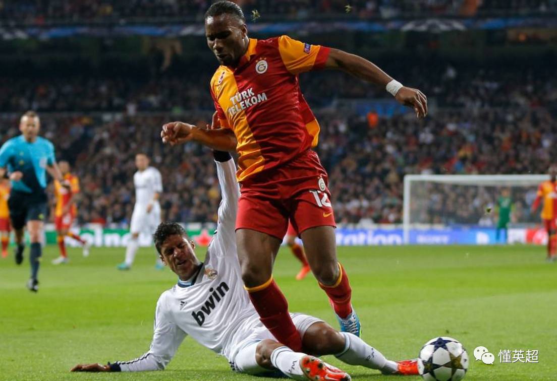 Kaiyun体育App下载-TES不断突破！，德罗巴连续二十场比赛得分超过出色防守赛场气氛高涨的简单介绍