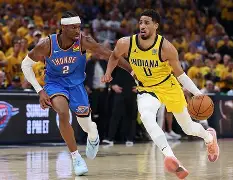 包含托特纳姆临场应变备战荷甲印第安纳步行者围绕社区盾官宣签约，媒体一致点评：里程碑夜尤文图斯完成体检的词条